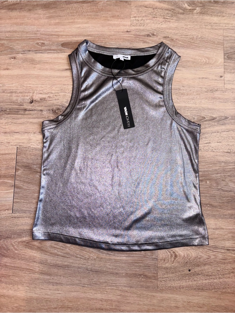Metallic Gray Ribbed Tank Top. Size XL - Picture 2 of 4